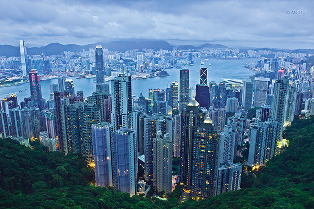 World's Top 10 Destinations for Shopping